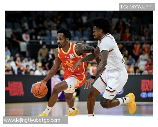 米切尔状态低迷12投仅3中却凭借高正负值助球队获胜